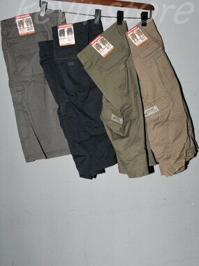 4 pairs Unionbay‎ Men's Cargo Shorts. Price is for 4.
